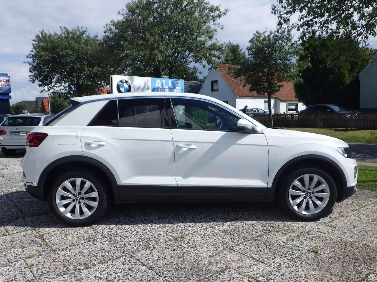 Photo 1 : Volkswagen T-roc 2021 Petrol