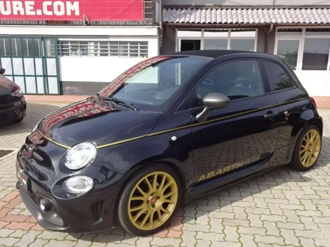 Photo 1 : Abarth 595 2021 Petrol