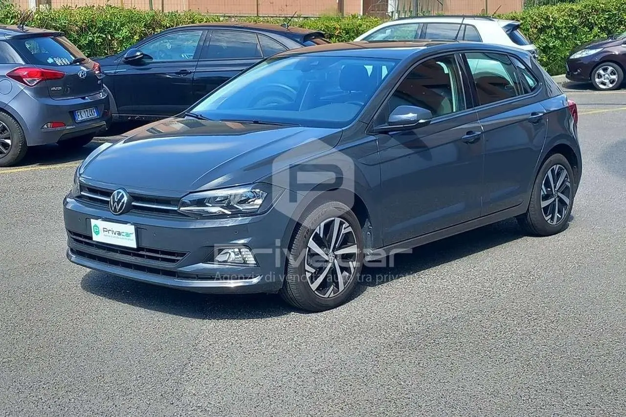 Photo 1 : Volkswagen Polo 2021 Petrol