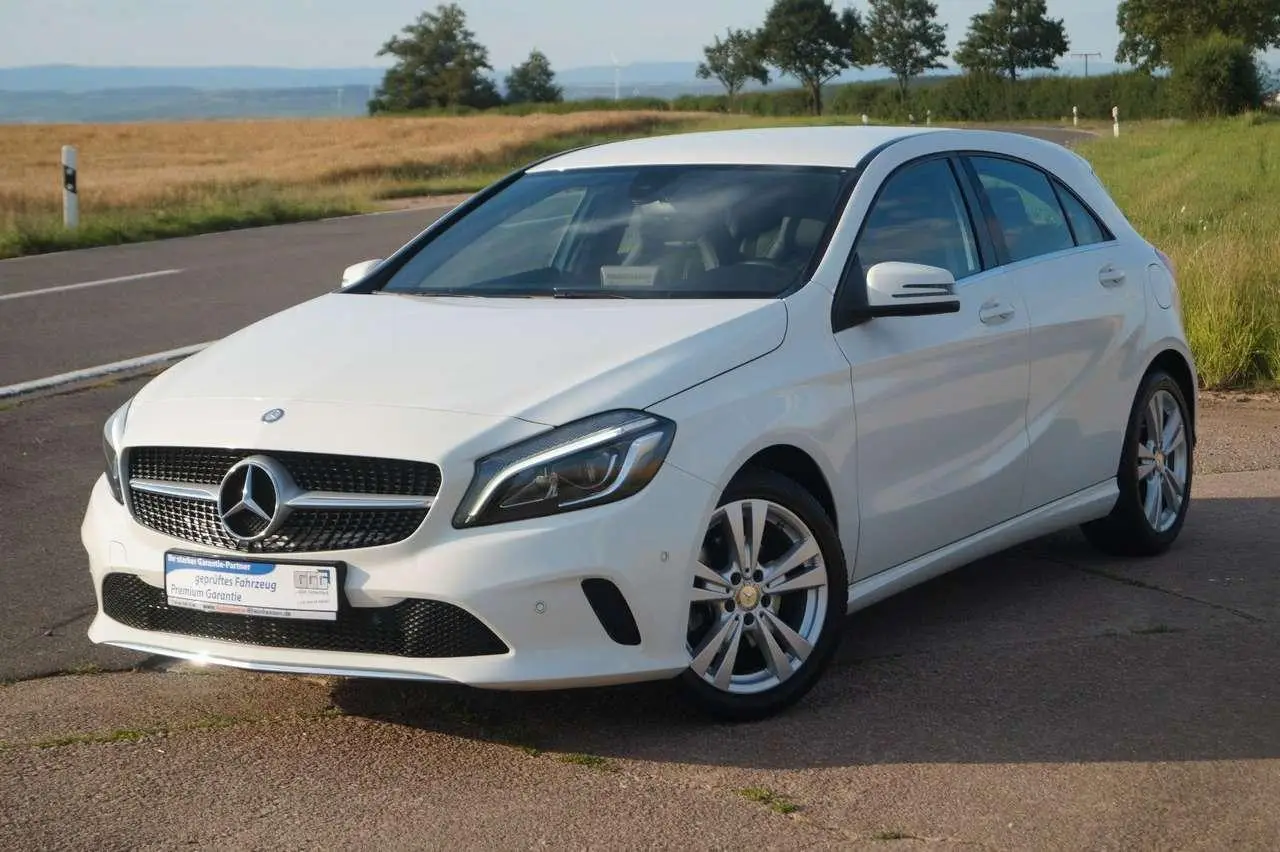 Photo 1 : Mercedes-benz Classe A 2016 Petrol