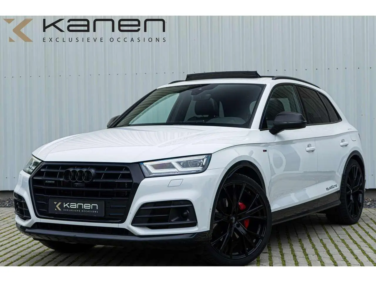 Photo 1 : Audi Q5 2020 Hybride