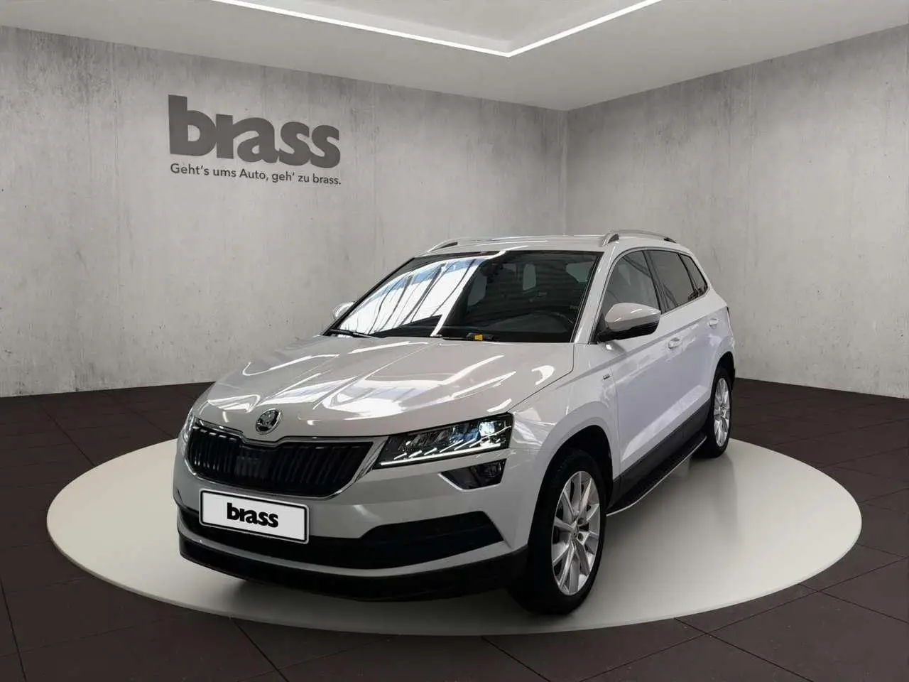 Photo 1 : Skoda Karoq 2021 Essence