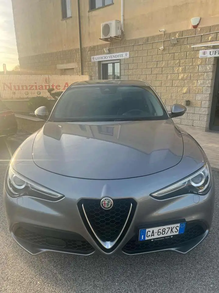 Photo 1 : Alfa Romeo Stelvio 2020 Diesel