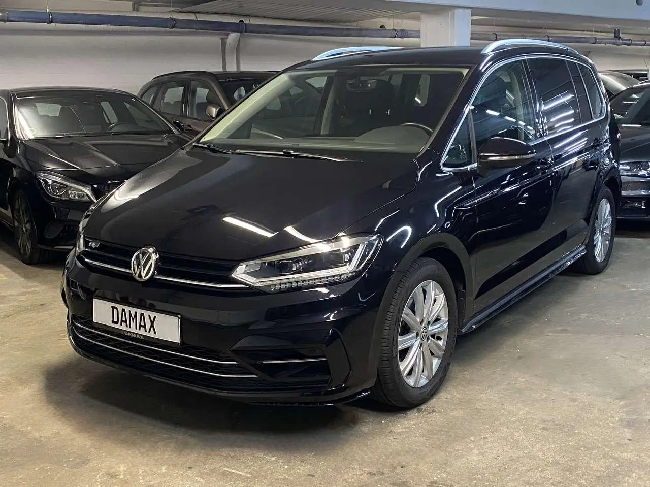 Photo 1 : Volkswagen Touran 2018 Petrol