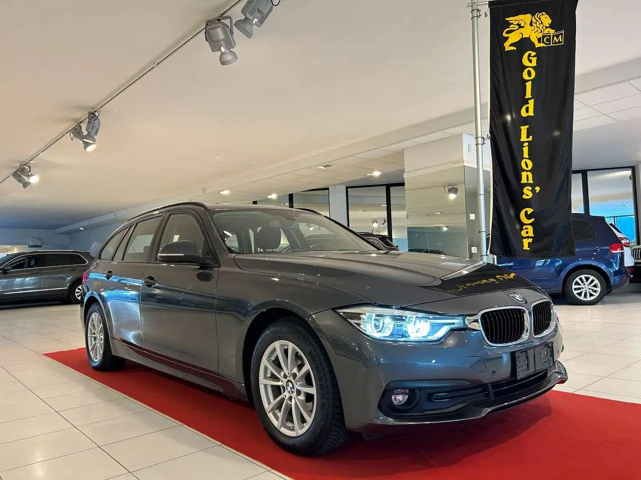 Photo 1 : Bmw Serie 3 2019 Diesel