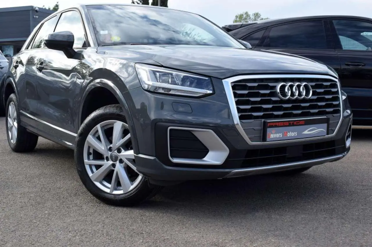 Photo 1 : Audi Q2 2020 Essence