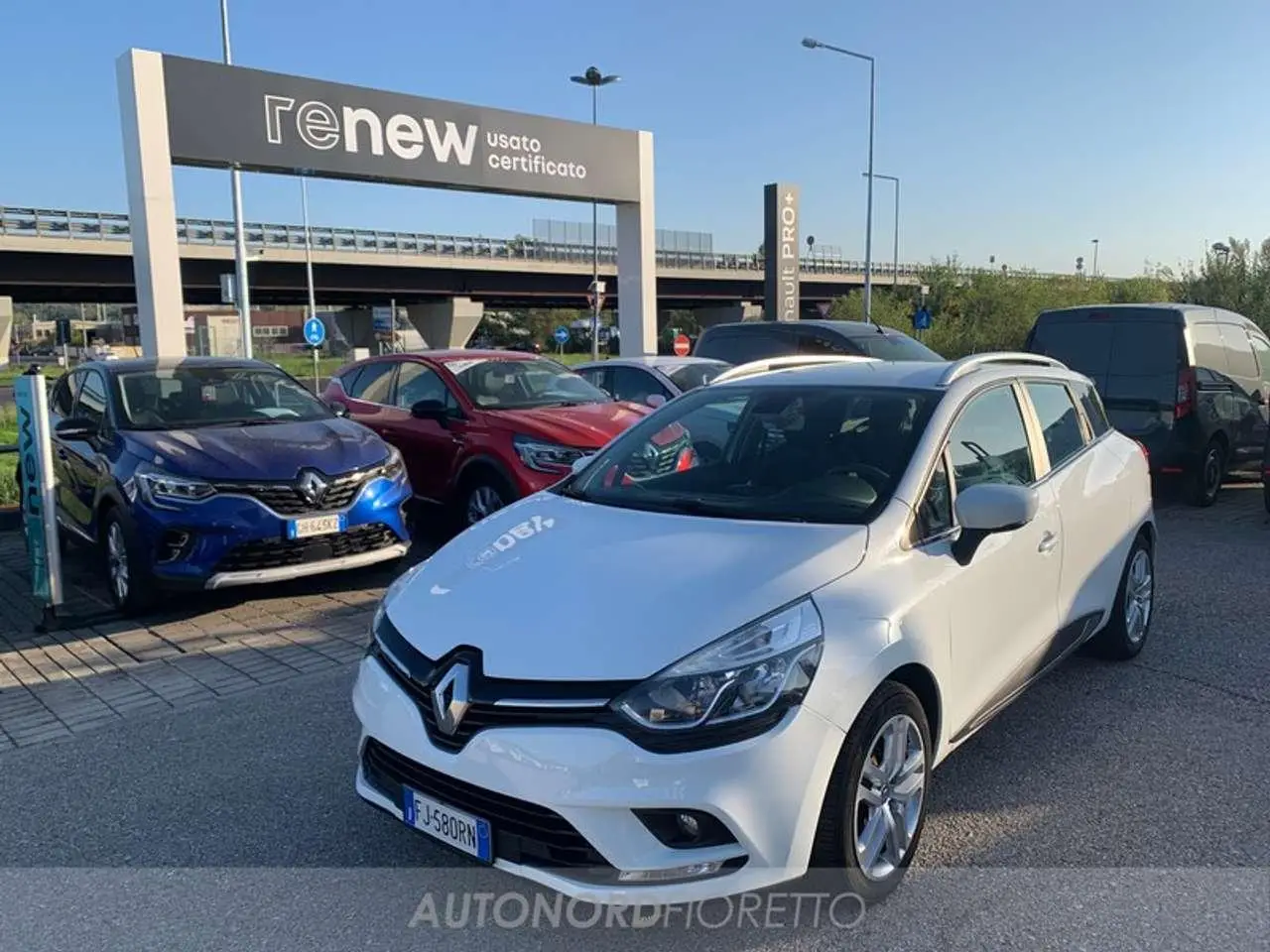 Photo 1 : Renault Clio 2017 Petrol