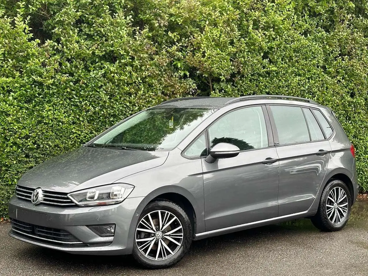 Photo 1 : Volkswagen Golf 2017 Petrol