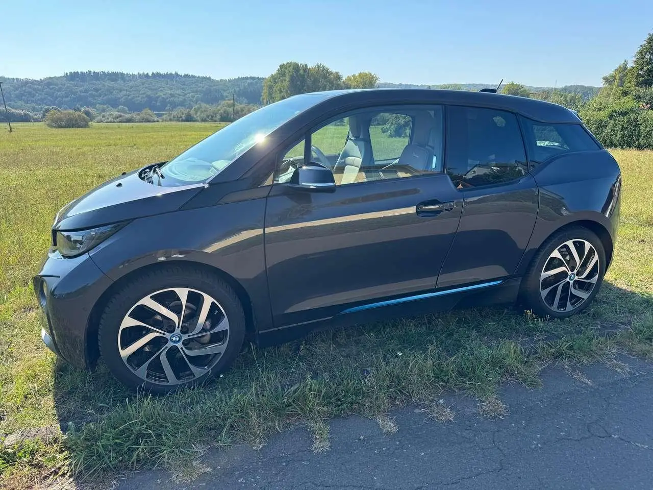 Photo 1 : Bmw I3 2015 Électrique