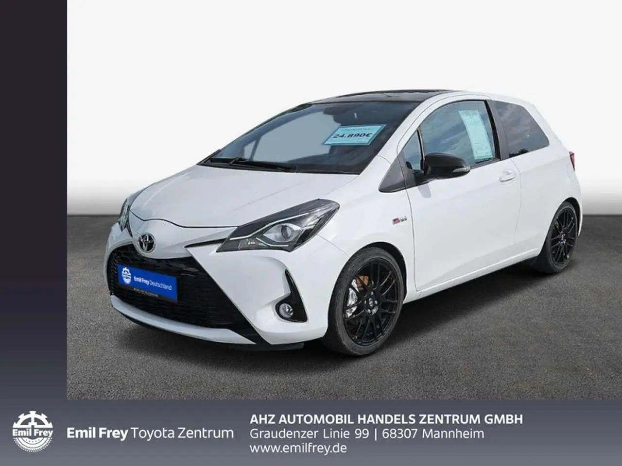 Photo 1 : Toyota Yaris 2018 Petrol