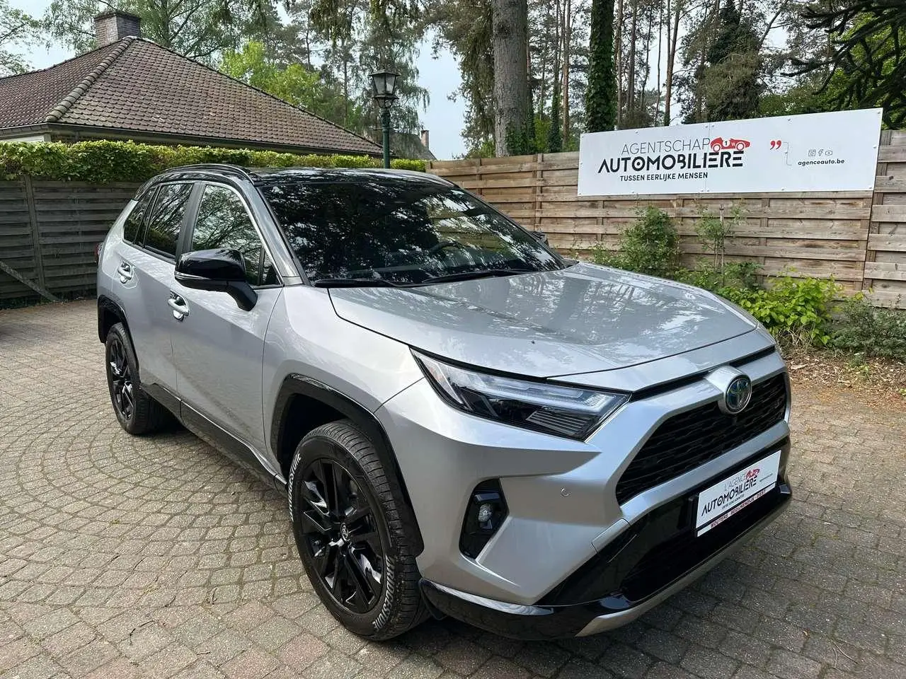 Photo 1 : Toyota Rav4 2022 Hybride