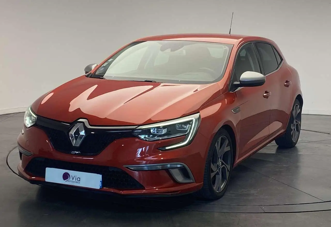 Photo 1 : Renault Megane 2018 Essence