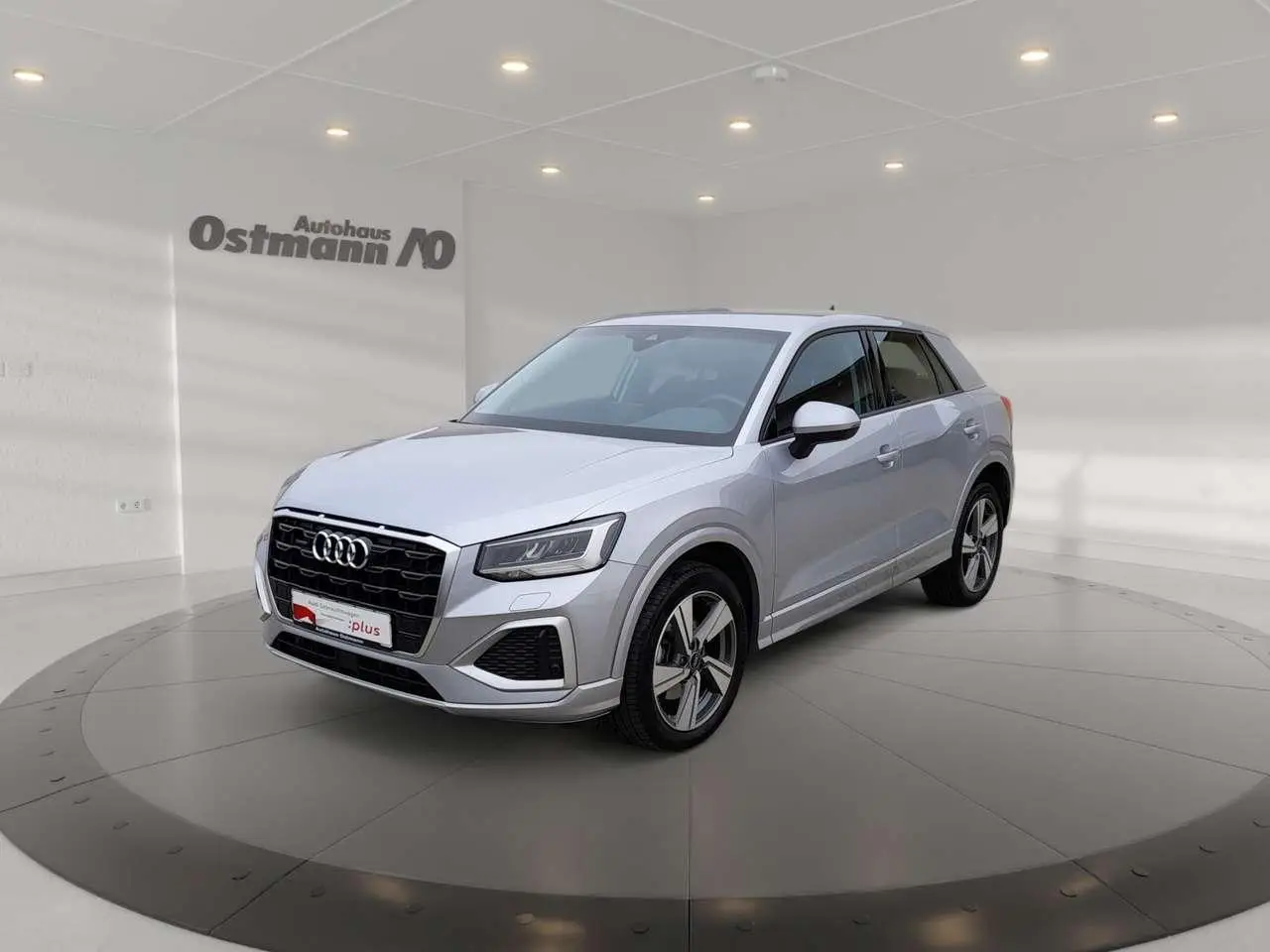 Photo 1 : Audi Q2 2021 Diesel