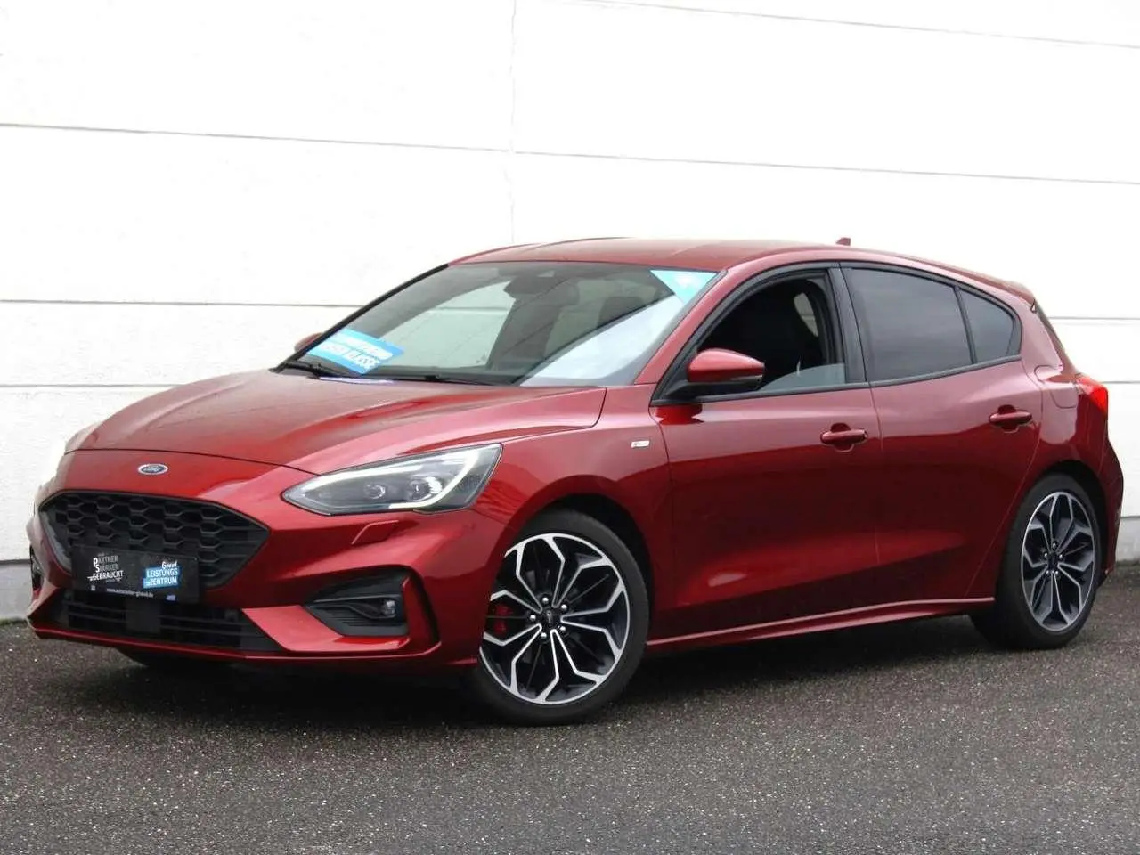 Photo 1 : Ford Focus 2018 Petrol