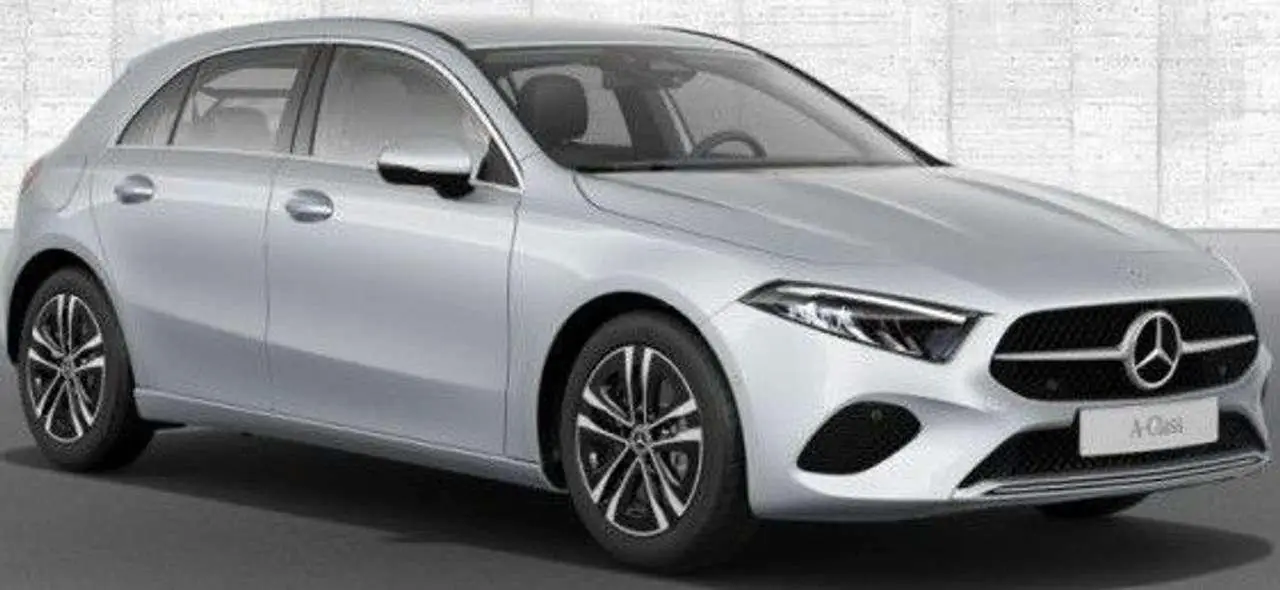 Photo 1 : Mercedes-benz Classe A 2023 Hybrid