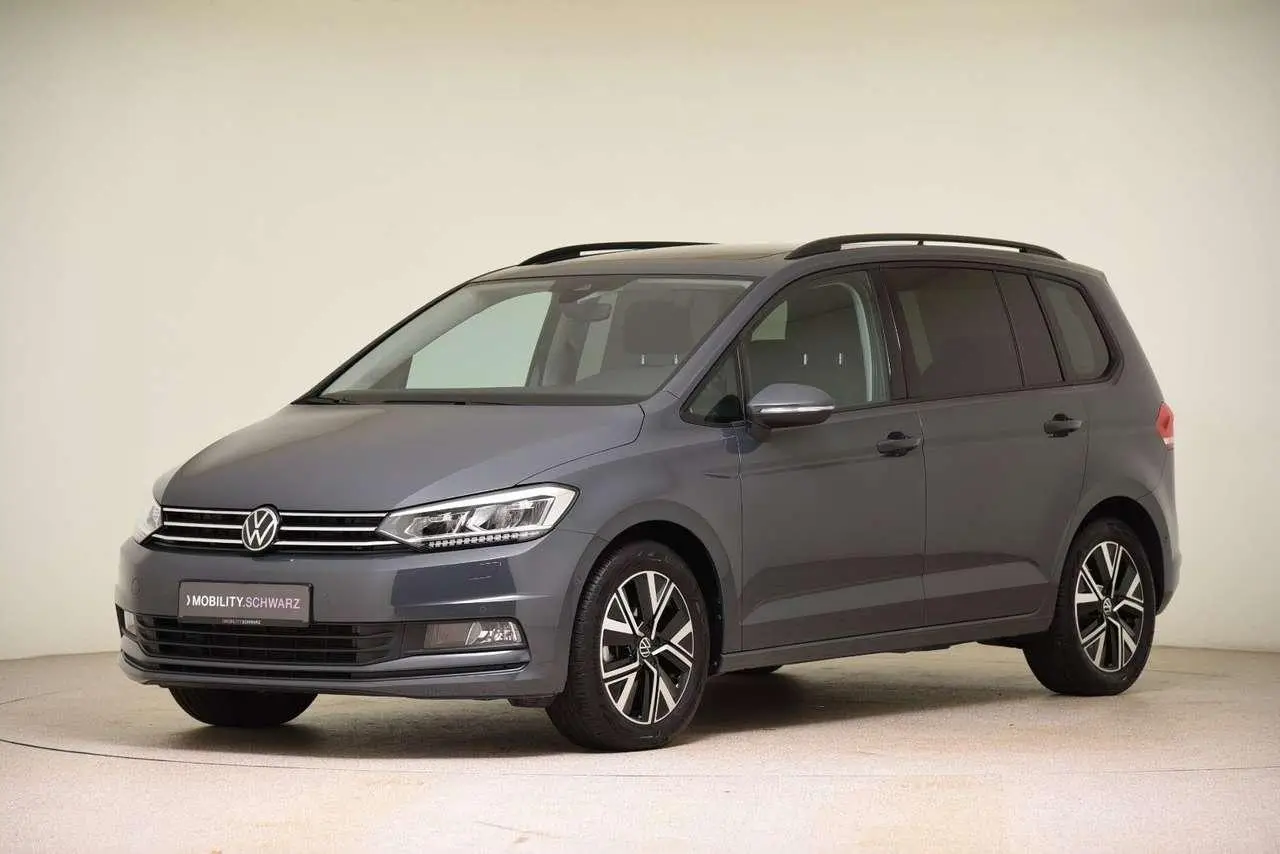 Photo 1 : Volkswagen Touran 2023 Diesel