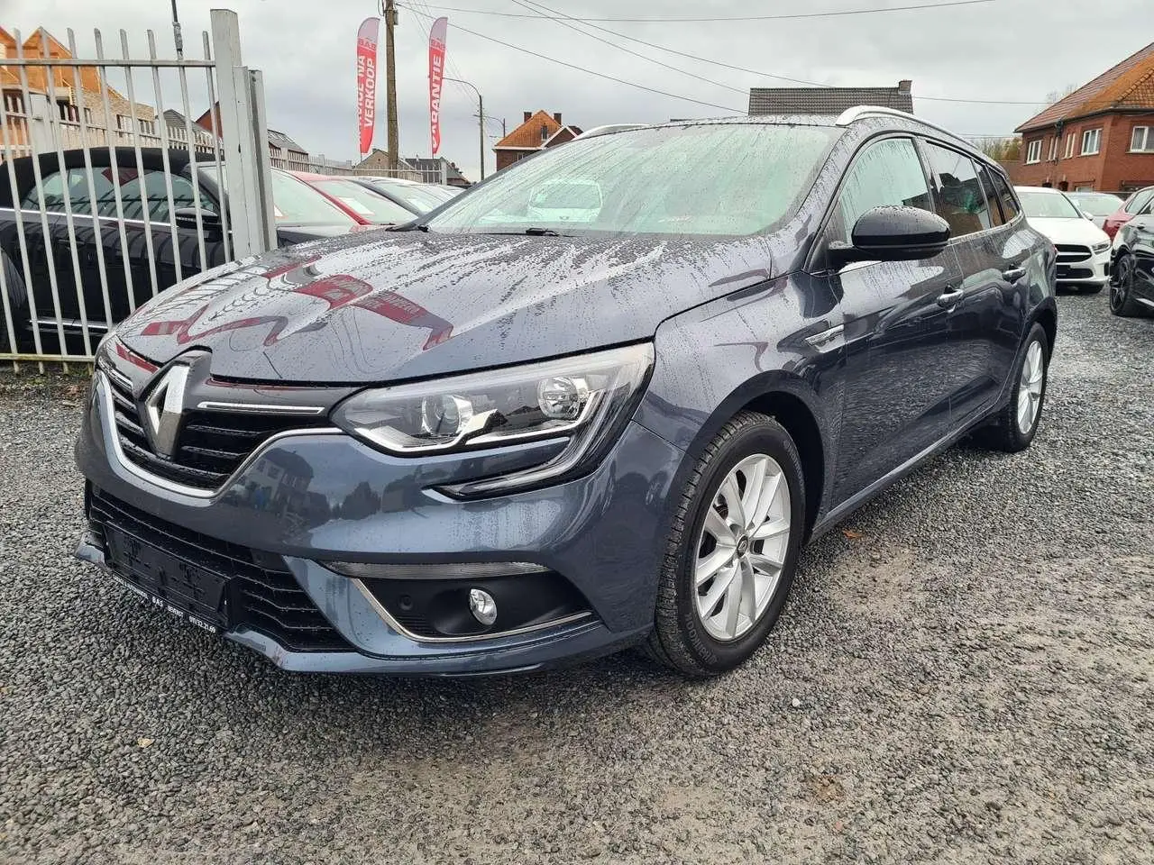 Photo 1 : Renault Megane 2018 Essence