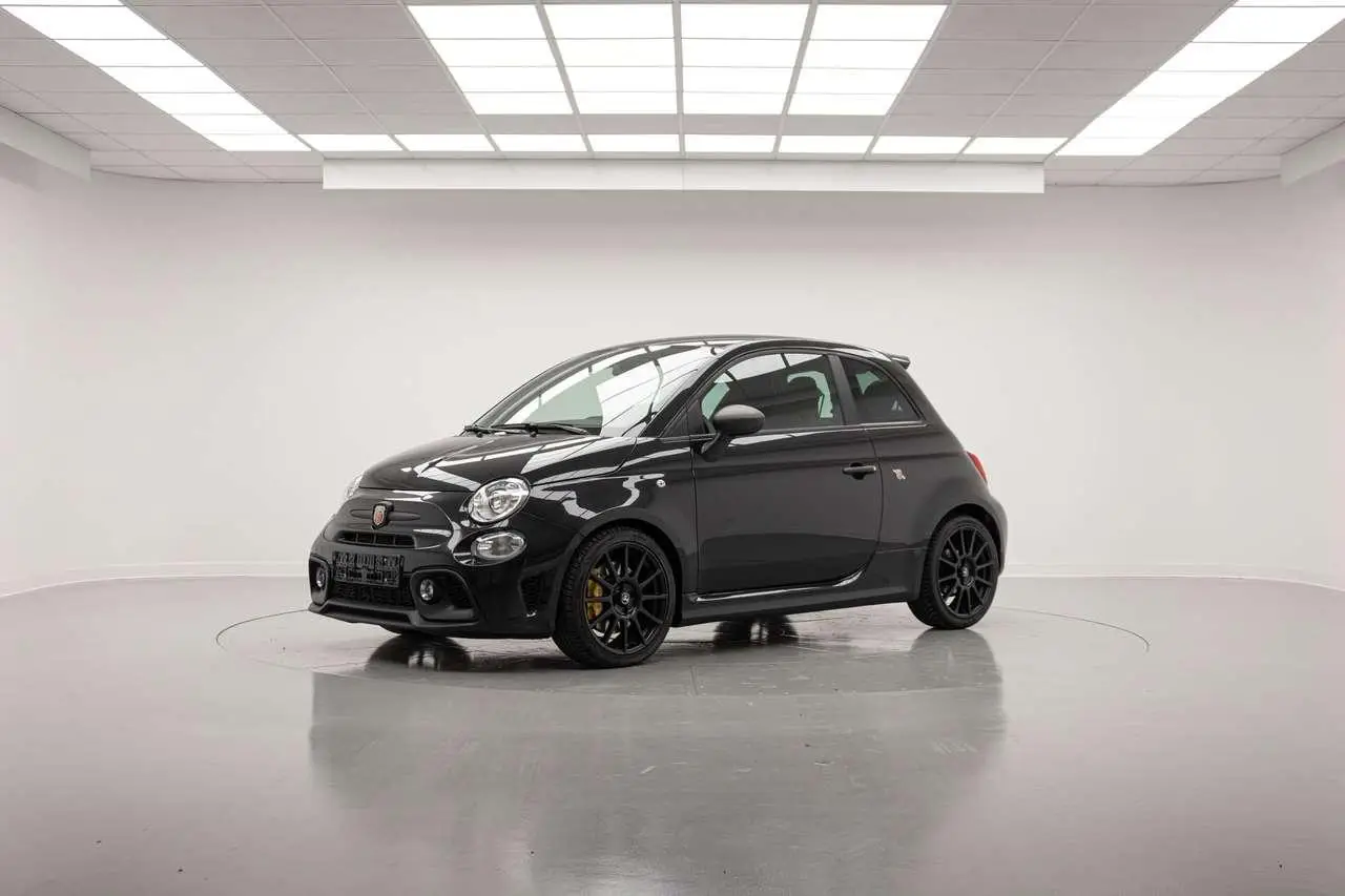 Photo 1 : Abarth 695 2023 Petrol