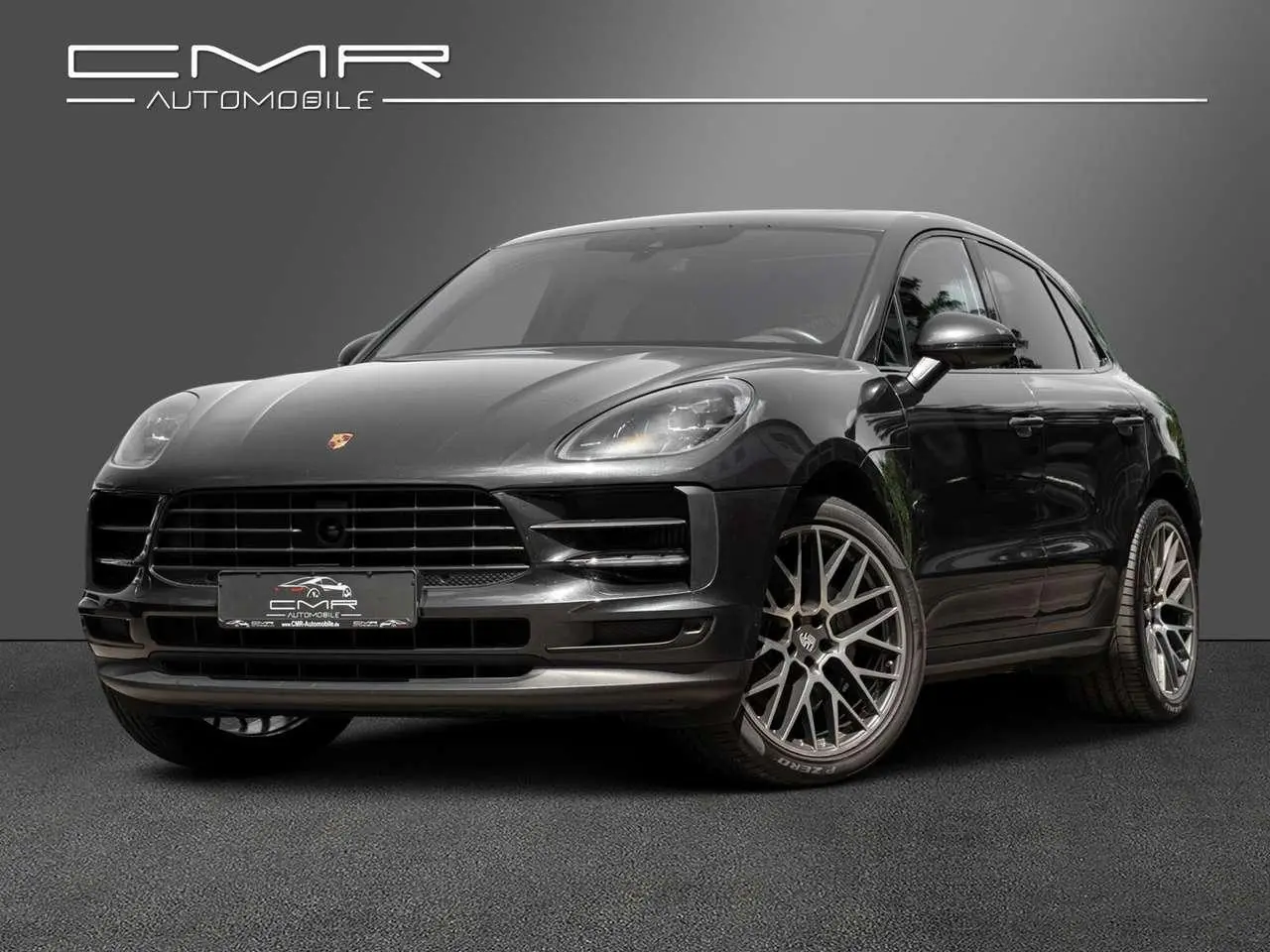 Photo 1 : Porsche Macan 2019 Essence