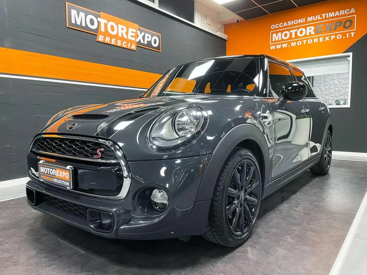 Photo 1 : Mini Cooper 2015 Petrol