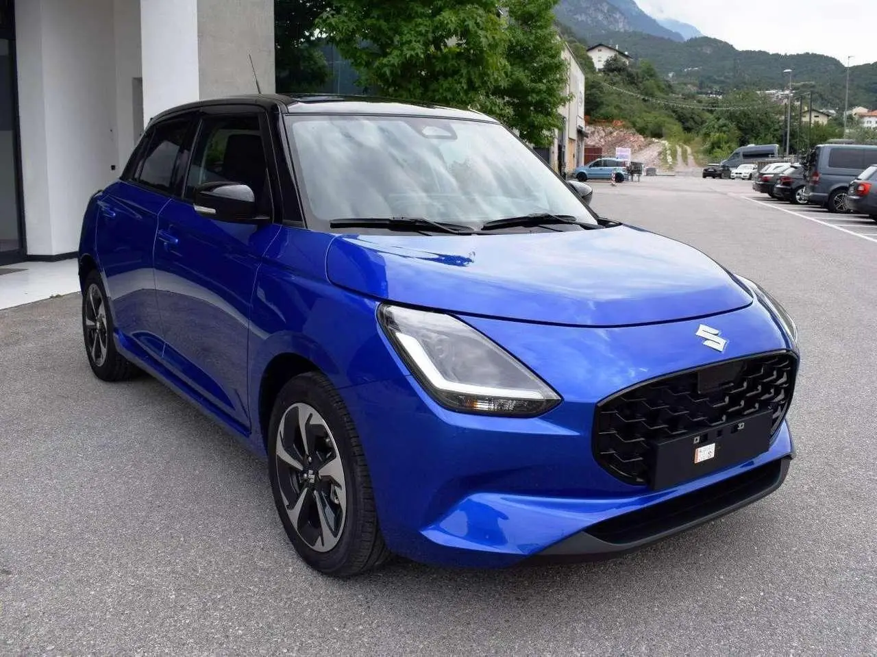 Photo 1 : Suzuki Swift 2024 Hybrid