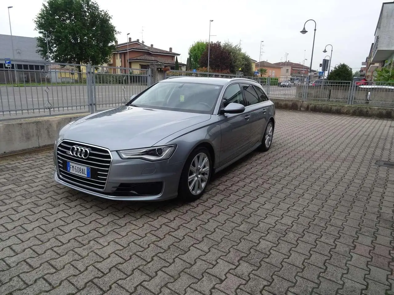 Photo 1 : Audi A6 2015 Diesel