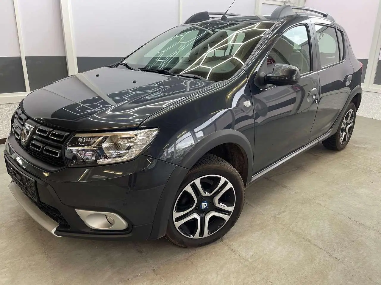 Photo 1 : Dacia Sandero 2020 Essence