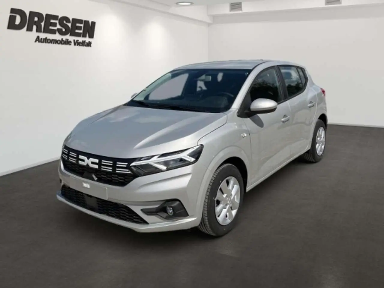 Photo 1 : Dacia Sandero 2024 Petrol