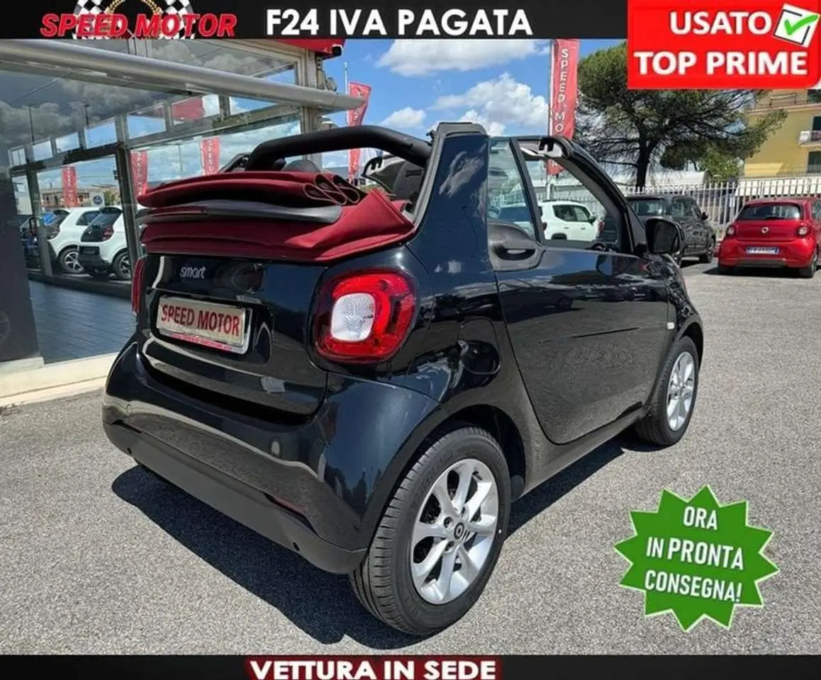 Photo 1 : Smart Fortwo 2016 Petrol