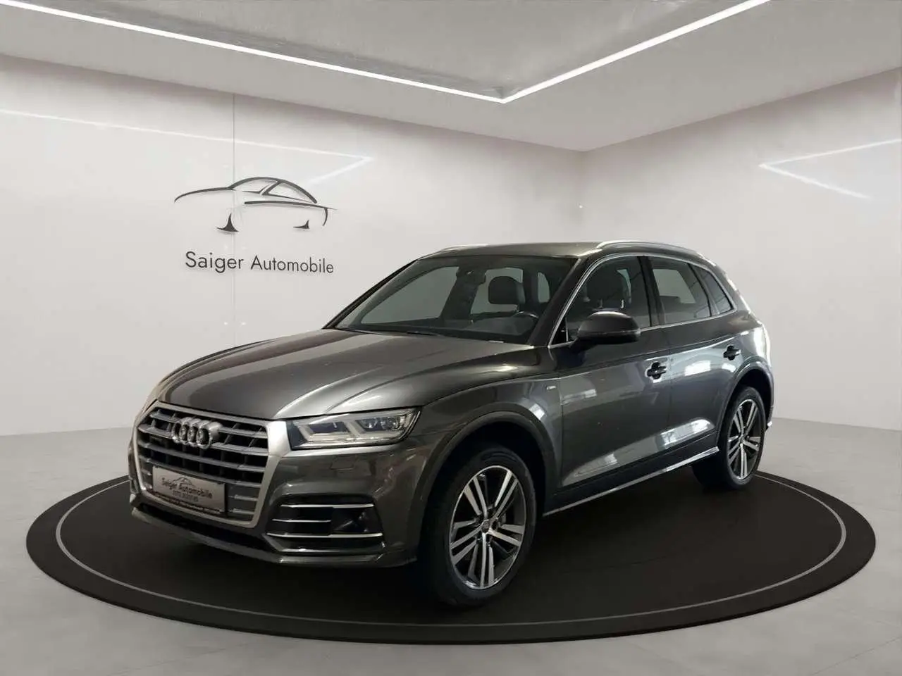 Photo 1 : Audi Q5 2017 Diesel