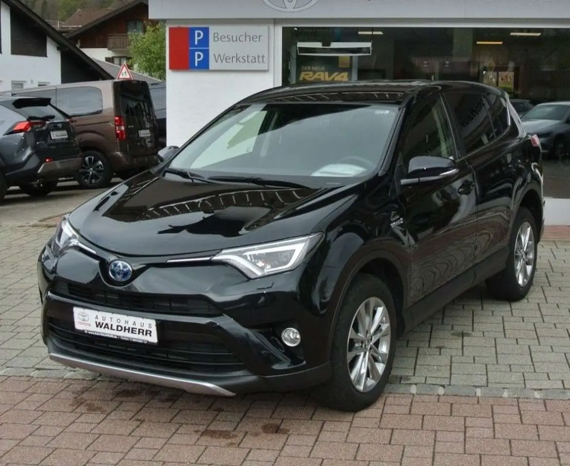 Photo 1 : Toyota Rav4 2019 Hybrid