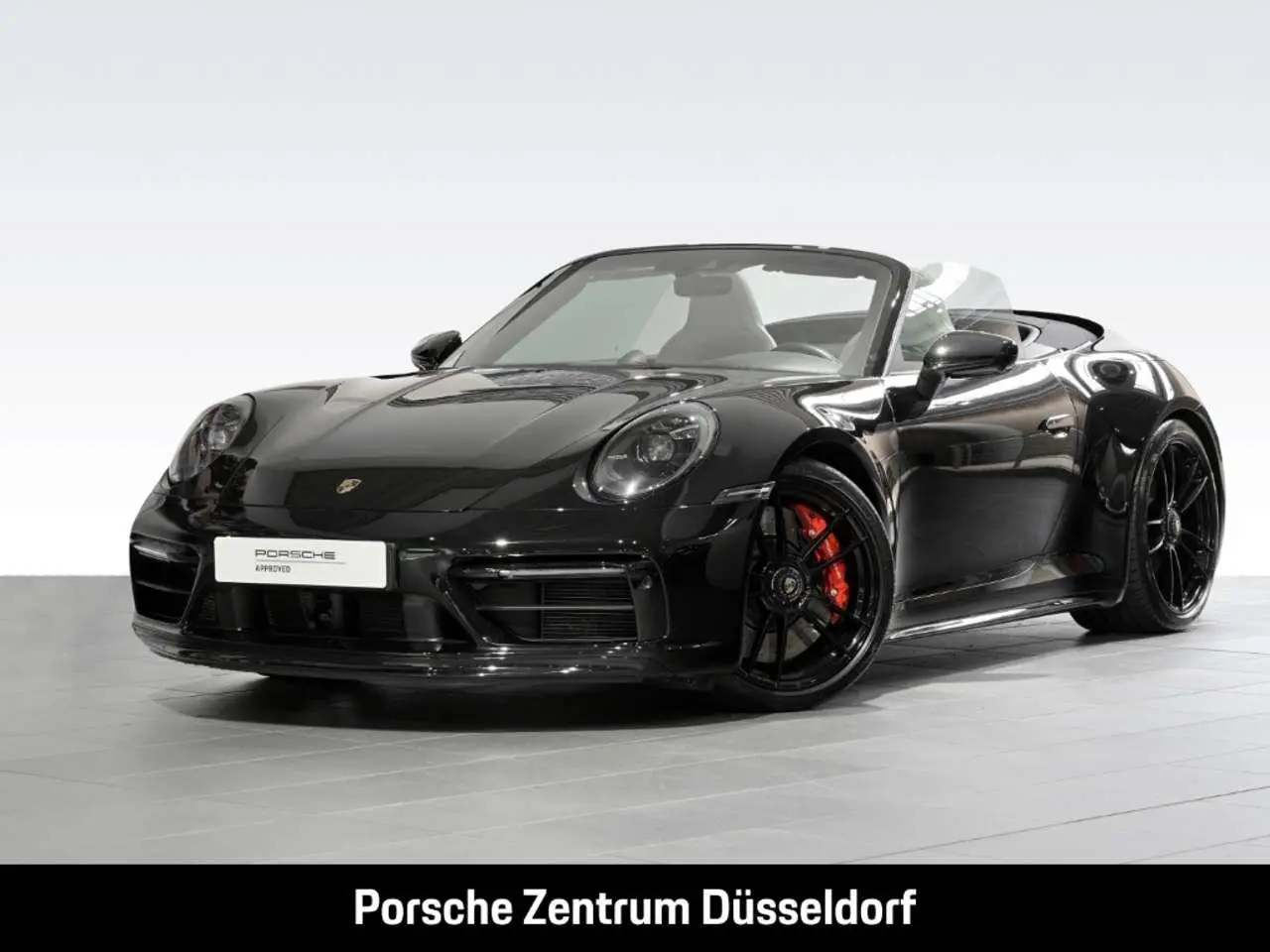 Photo 1 : Porsche 992 2022 Petrol