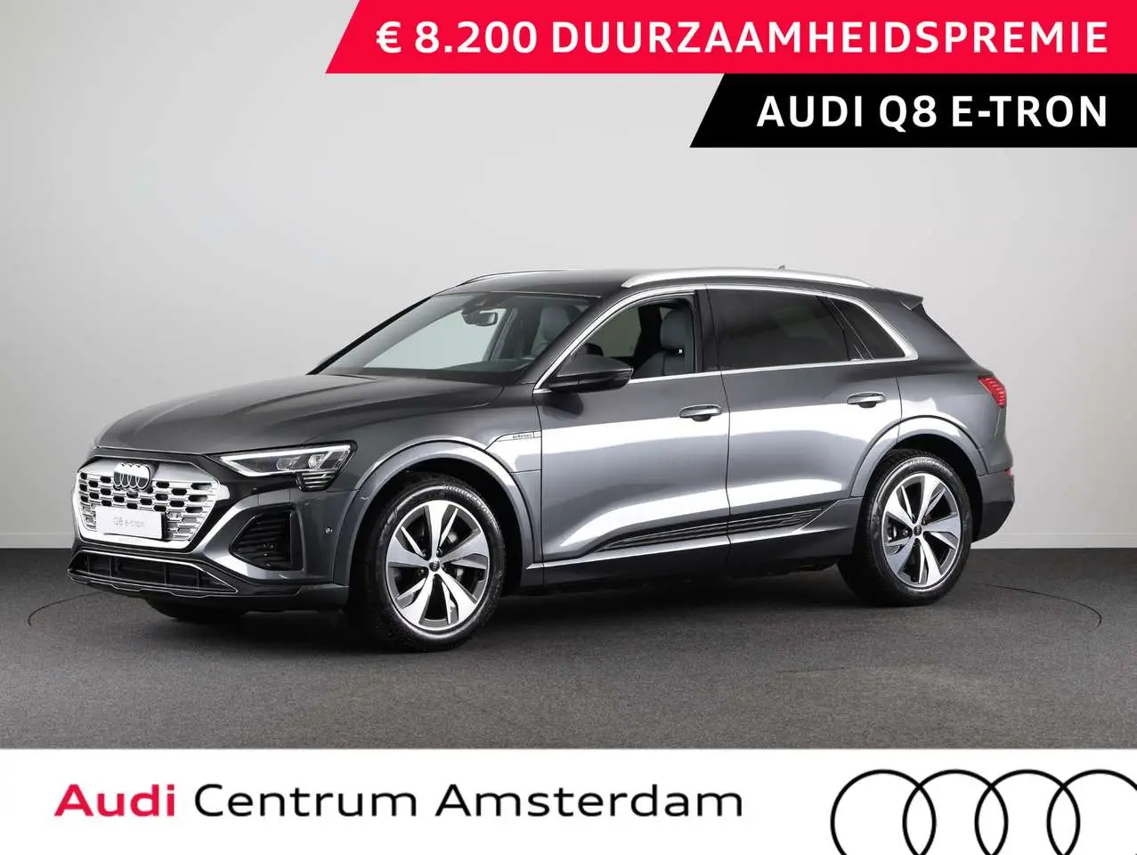 Photo 1 : Audi Q8 2024 Électrique