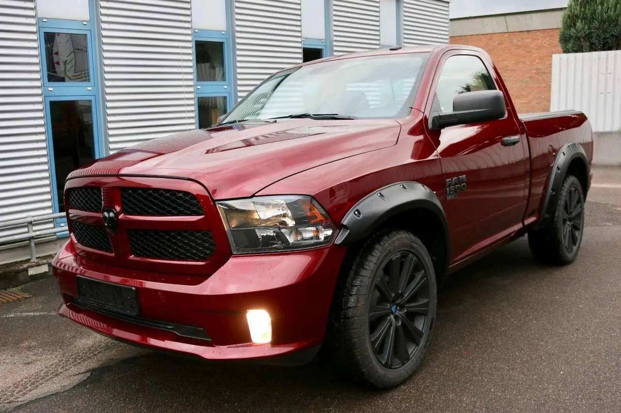 Photo 1 : Dodge Ram 2022 Petrol