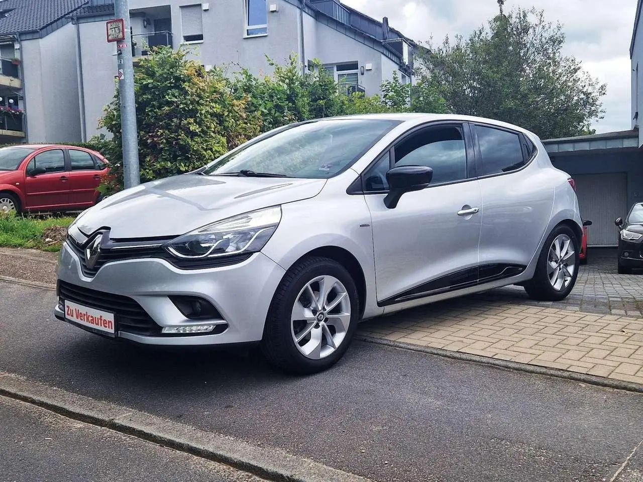 Photo 1 : Renault Clio 2017 Petrol