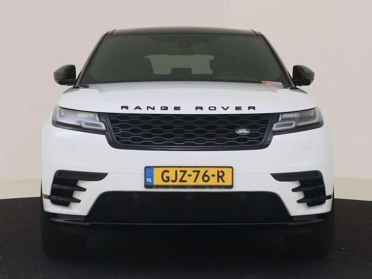 Photo 1 : Land Rover Range Rover Velar 2020 Essence