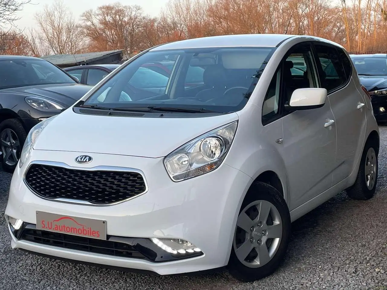 Photo 1 : Kia Venga 2015 Petrol