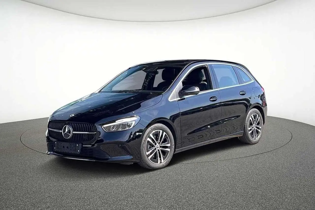 Photo 1 : Mercedes-benz Classe B 2023 Petrol