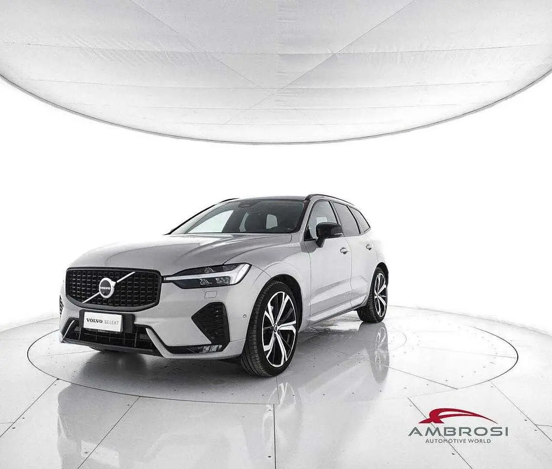 Photo 1 : Volvo Xc60 2023 Hybrid