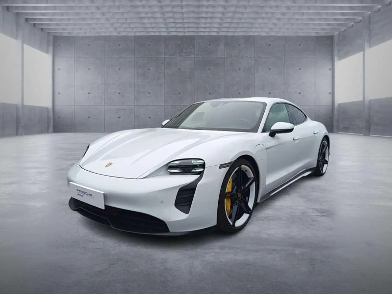 Photo 1 : Porsche Taycan 2020 Électrique