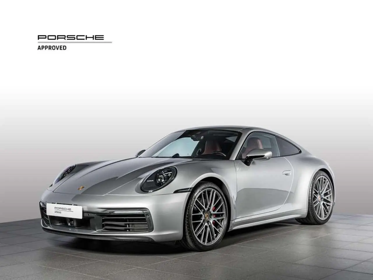 Photo 1 : Porsche 992 2023 Essence