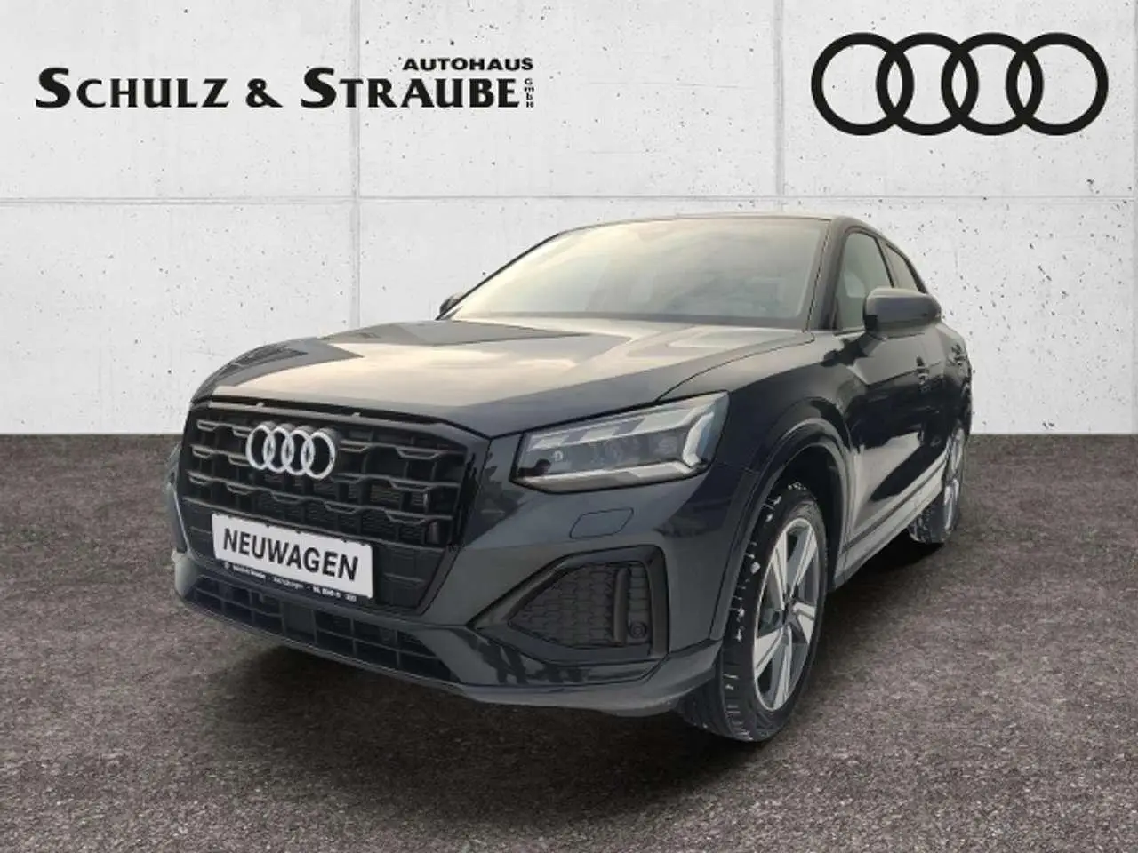 Photo 1 : Audi Q2 2024 Petrol