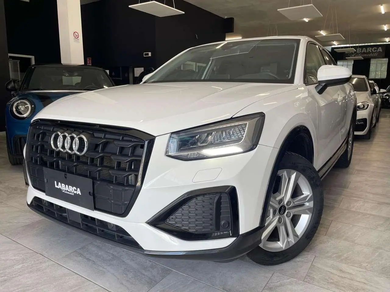 Photo 1 : Audi Q2 2022 Essence