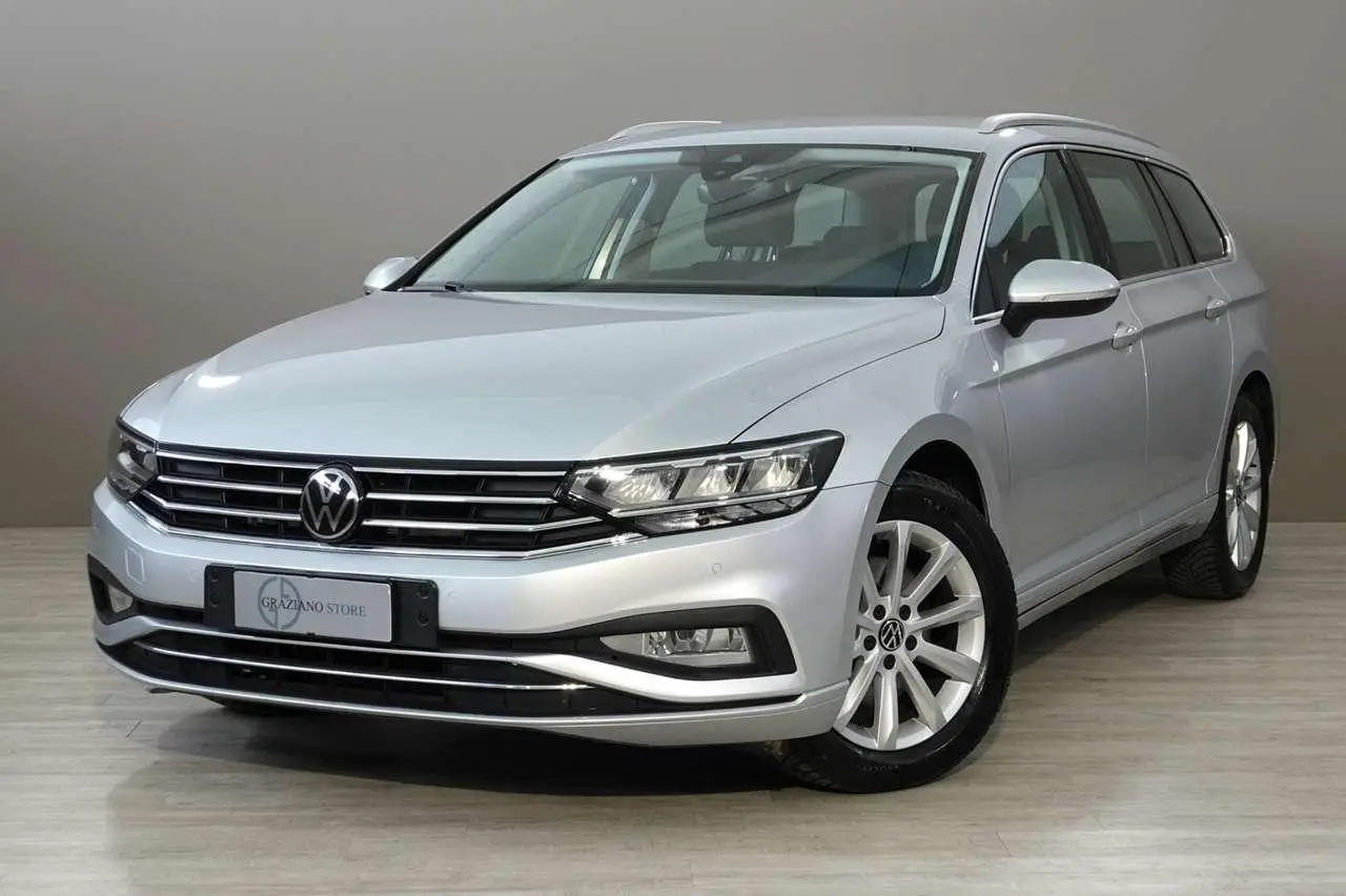 Photo 1 : Volkswagen Passat 2020 Diesel