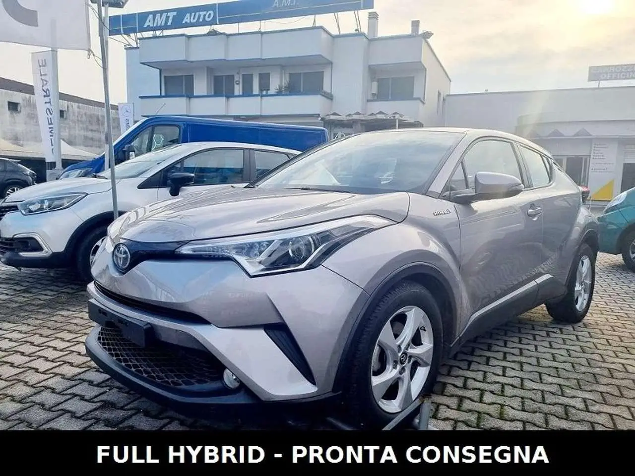 Photo 1 : Toyota C-hr 2018 Hybrid