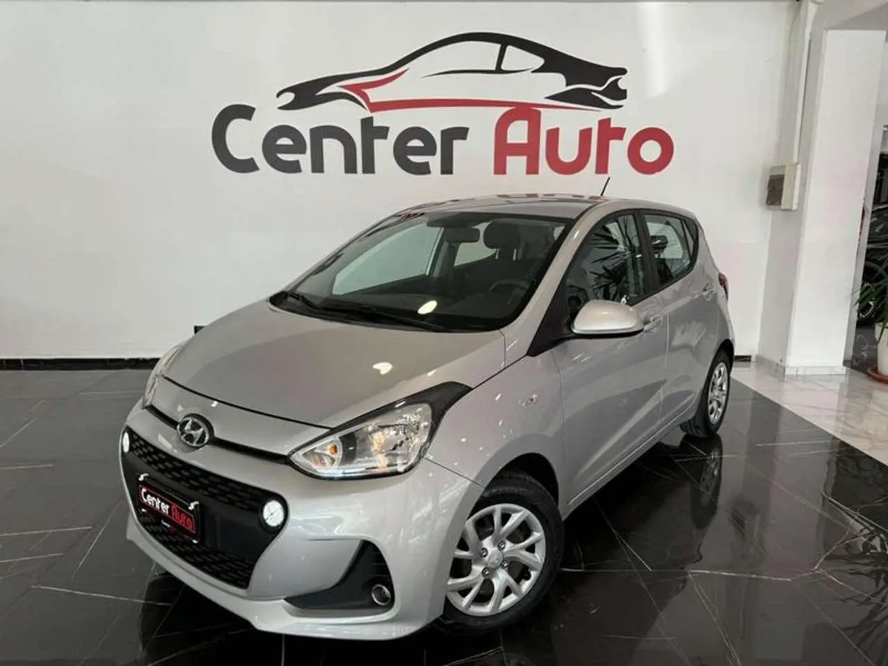 Photo 1 : Hyundai I10 2016 Petrol