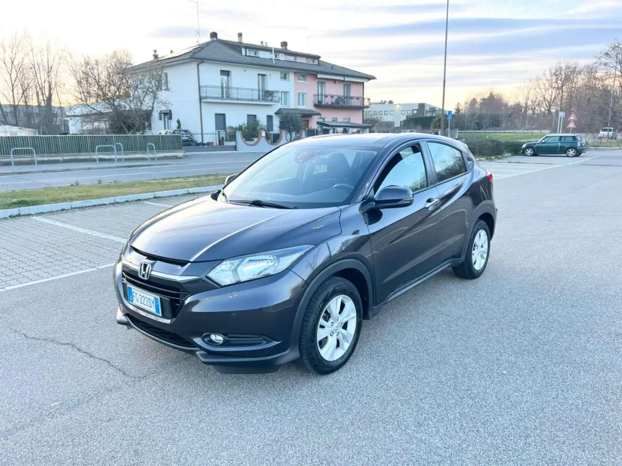 Photo 1 : Honda Hr-v 2017 Petrol