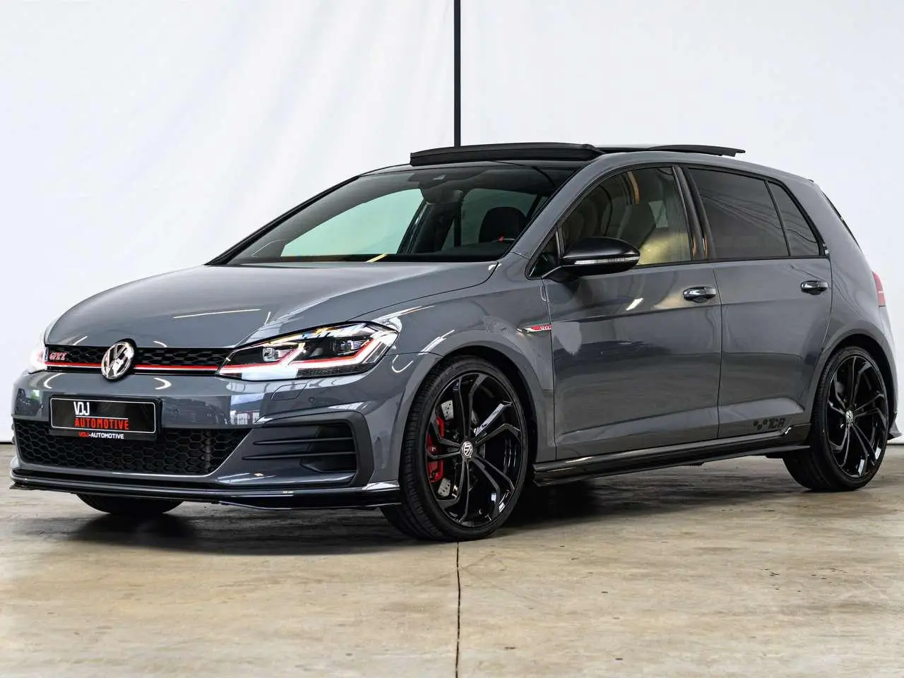 Photo 1 : Volkswagen Golf 2019 Essence