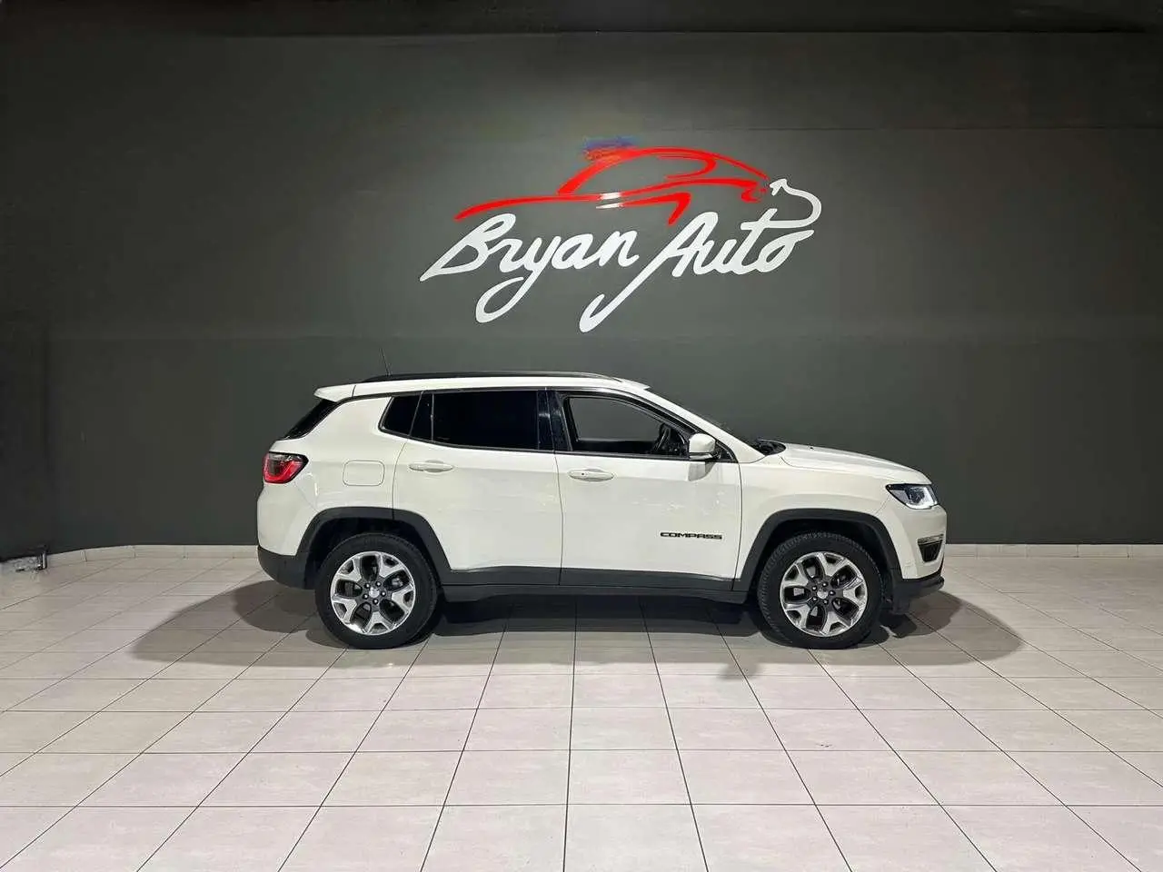 Photo 1 : Jeep Compass 2019 Diesel