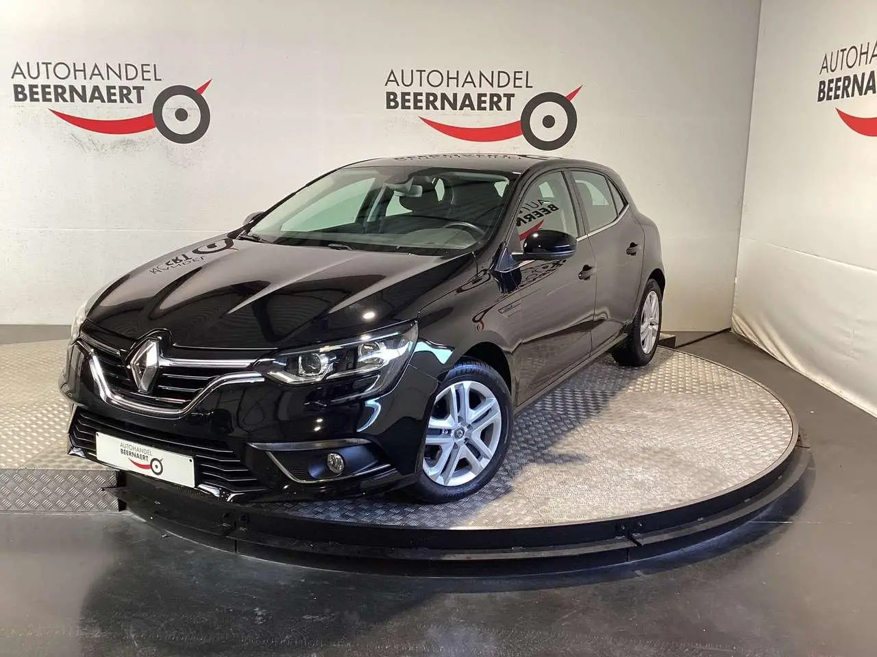 Photo 1 : Renault Megane 2020 Petrol